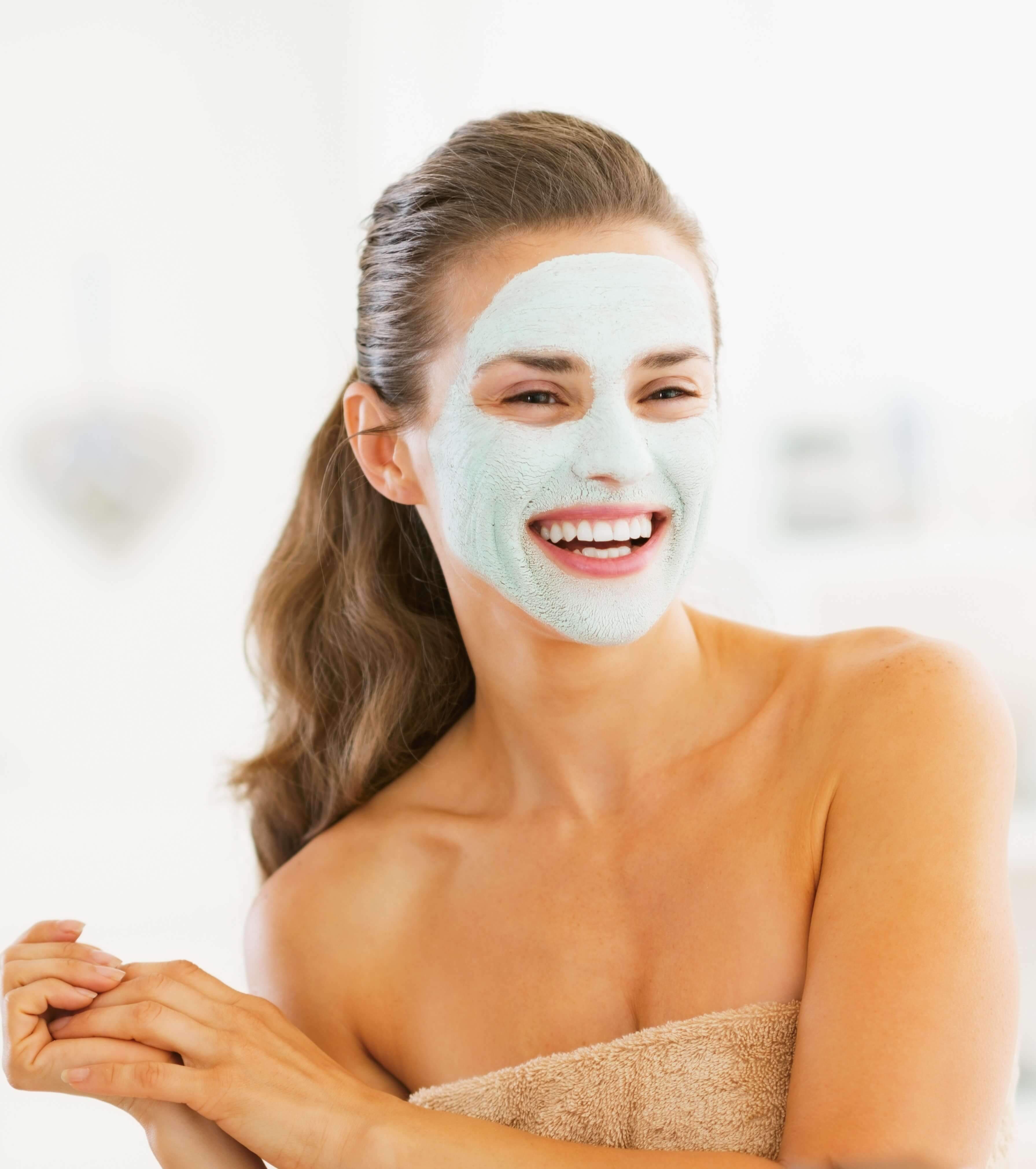 5 Reasons why you should regularly use a face mask - Dianne Caine Australia